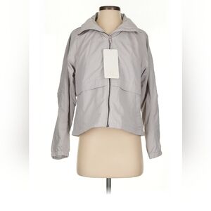 Lululemon Effortless Jacket Size 4 NWT